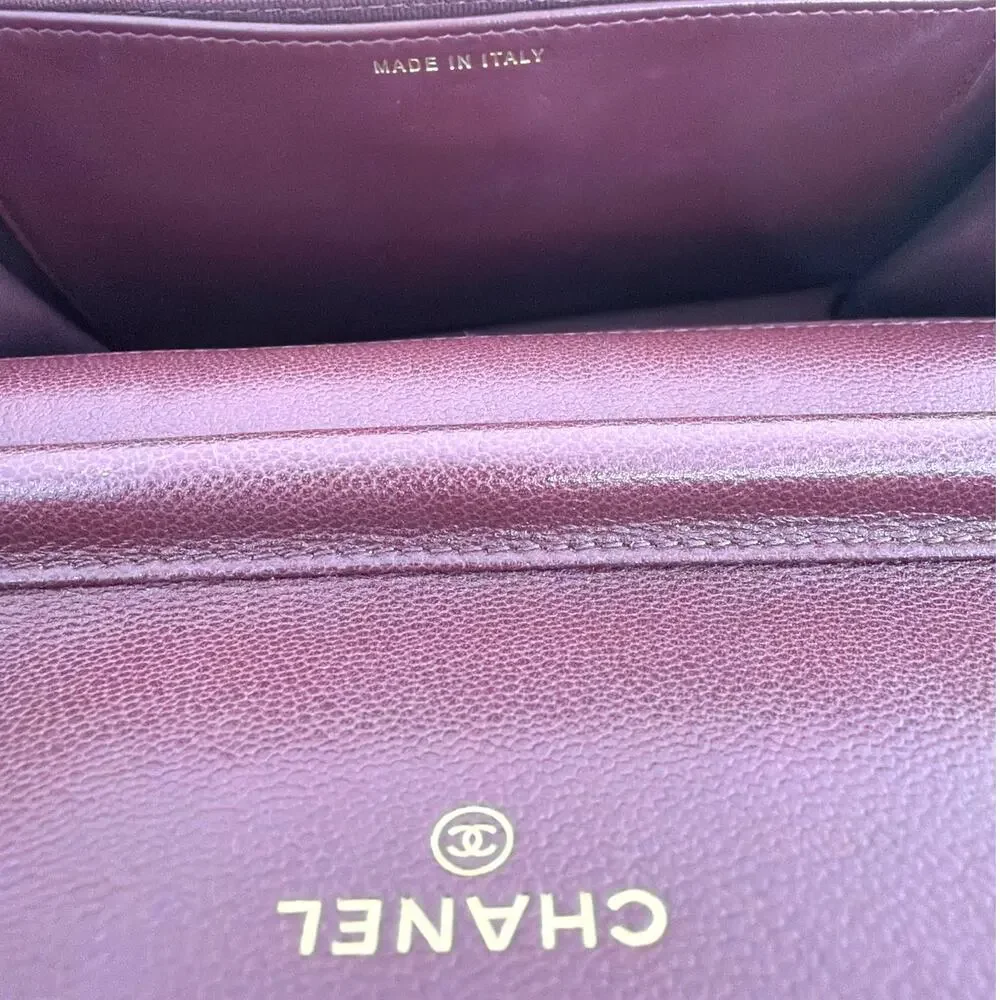 Chanel Burgundy Caviar Seasonal Wallet On Chain